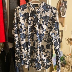 Guess Floral LongSleeve Button-up